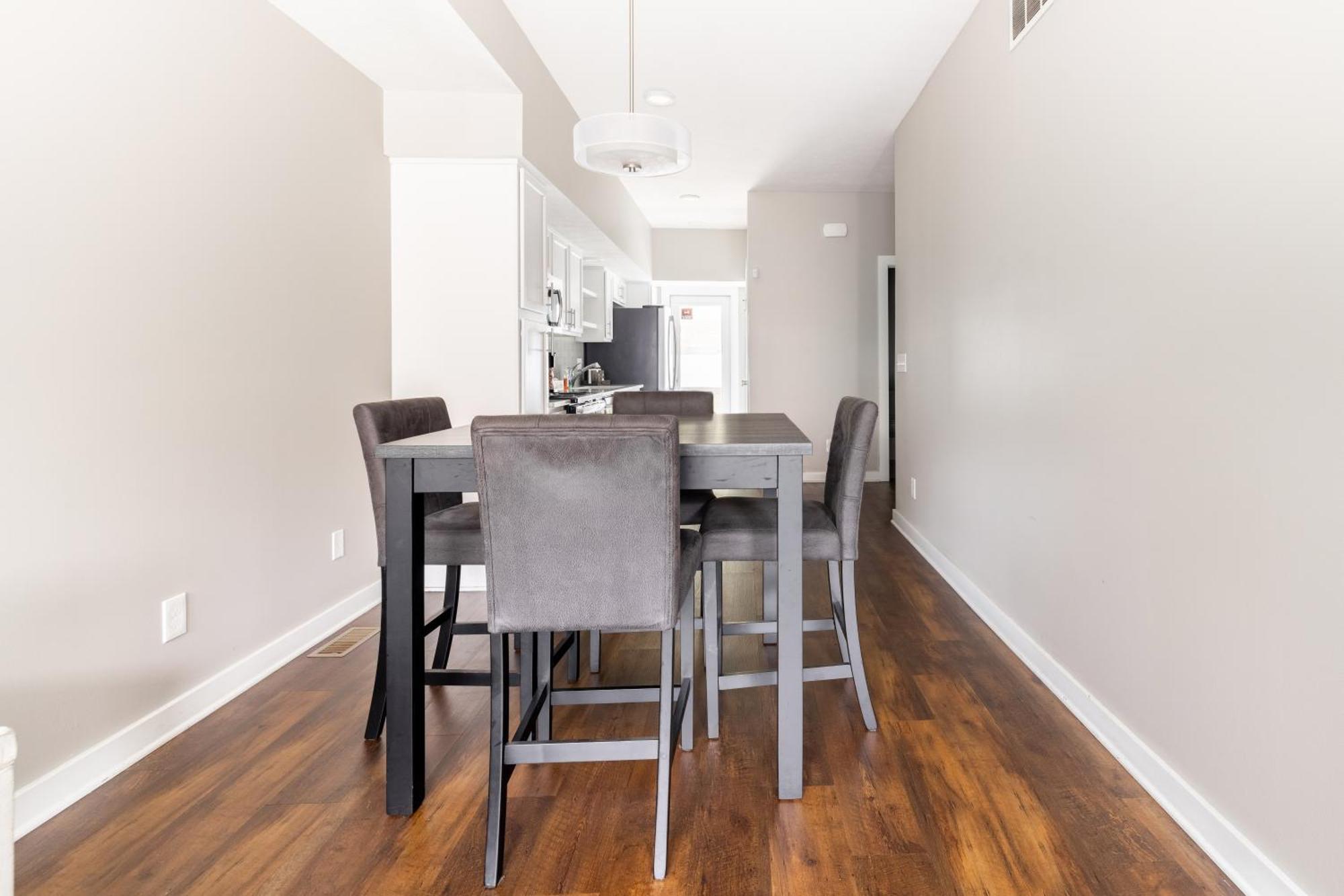 Luxury Downtown Townhome Unit 5 Кливленд Экстерьер фото