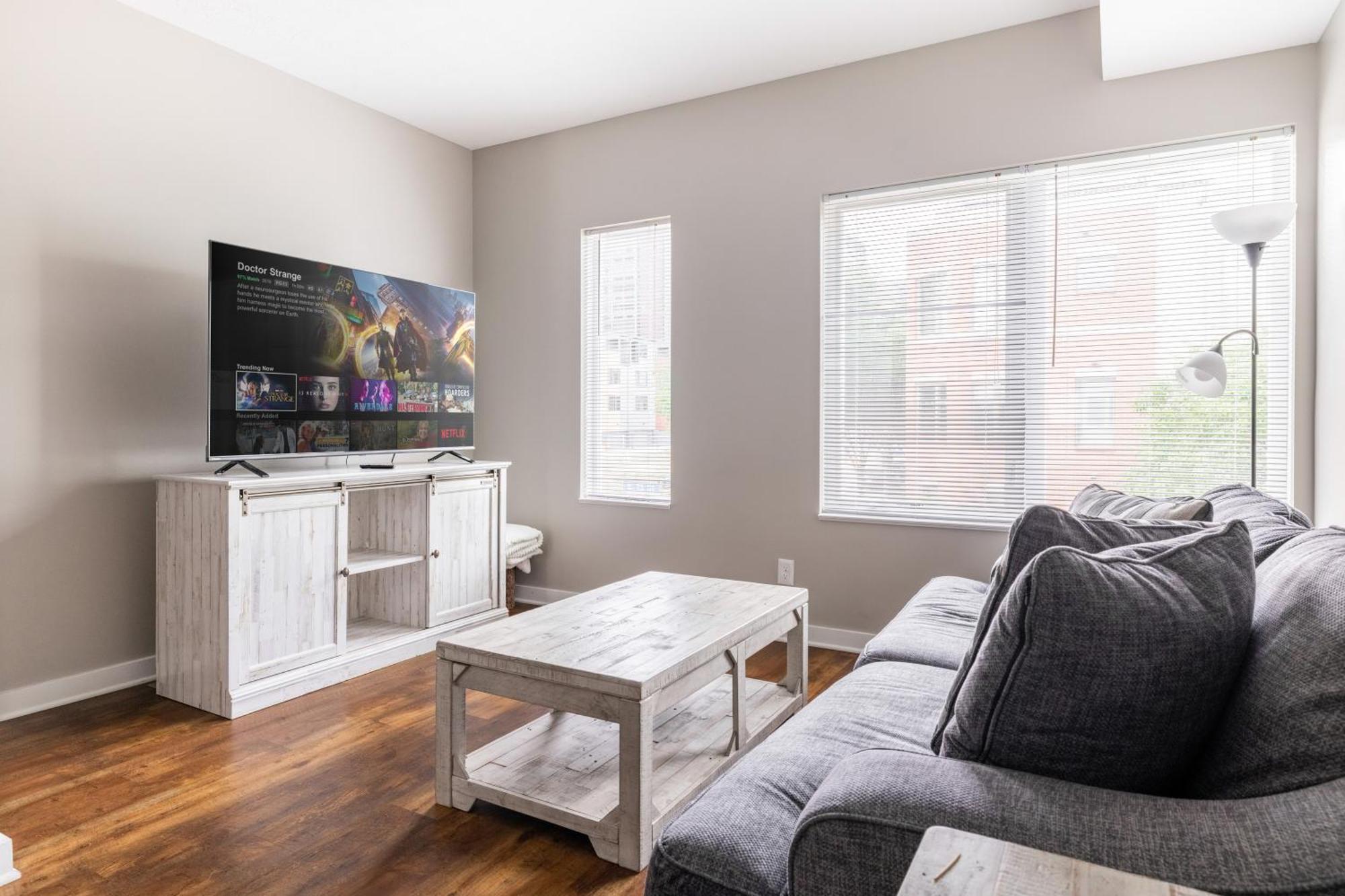Luxury Downtown Townhome Unit 5 Кливленд Экстерьер фото
