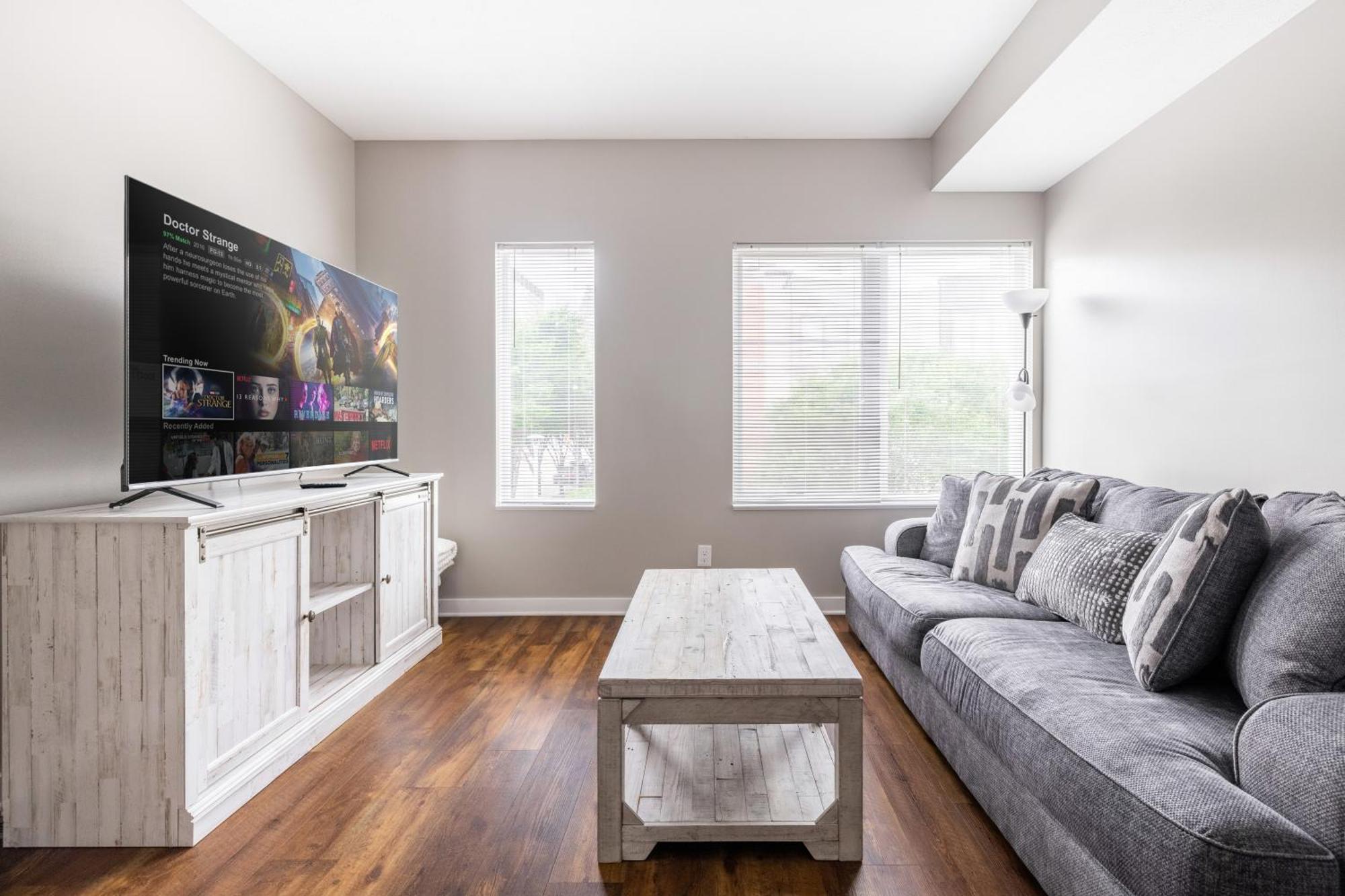 Luxury Downtown Townhome Unit 5 Кливленд Экстерьер фото